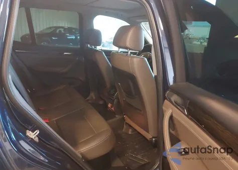 2014 BMW X3 xDrive28I z USA, uszkodzony, nr VIN 5UXWX9C58E0D17101